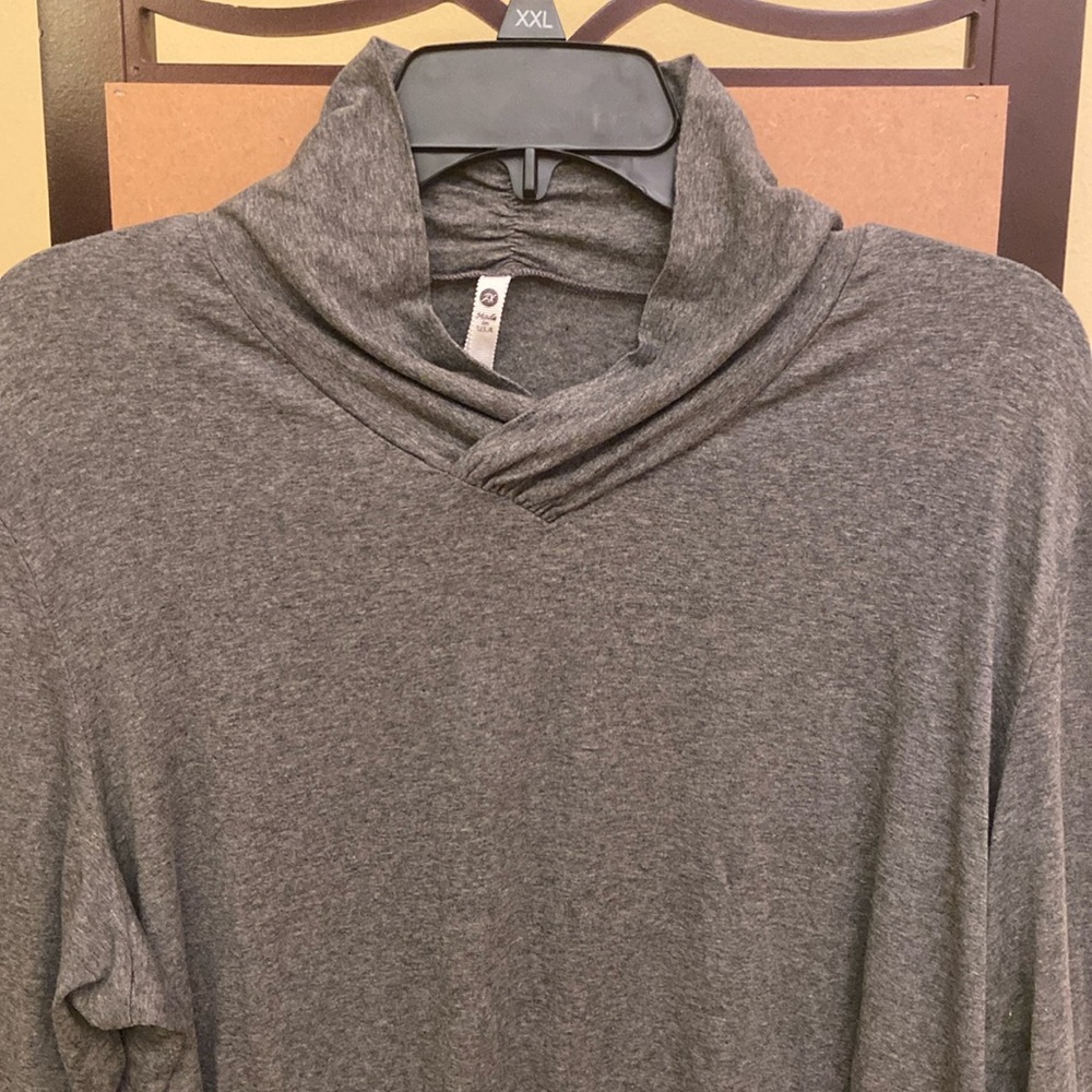 NWOT 2X Leo & Nicole Womens gray mock turtle neck Made in the USA
